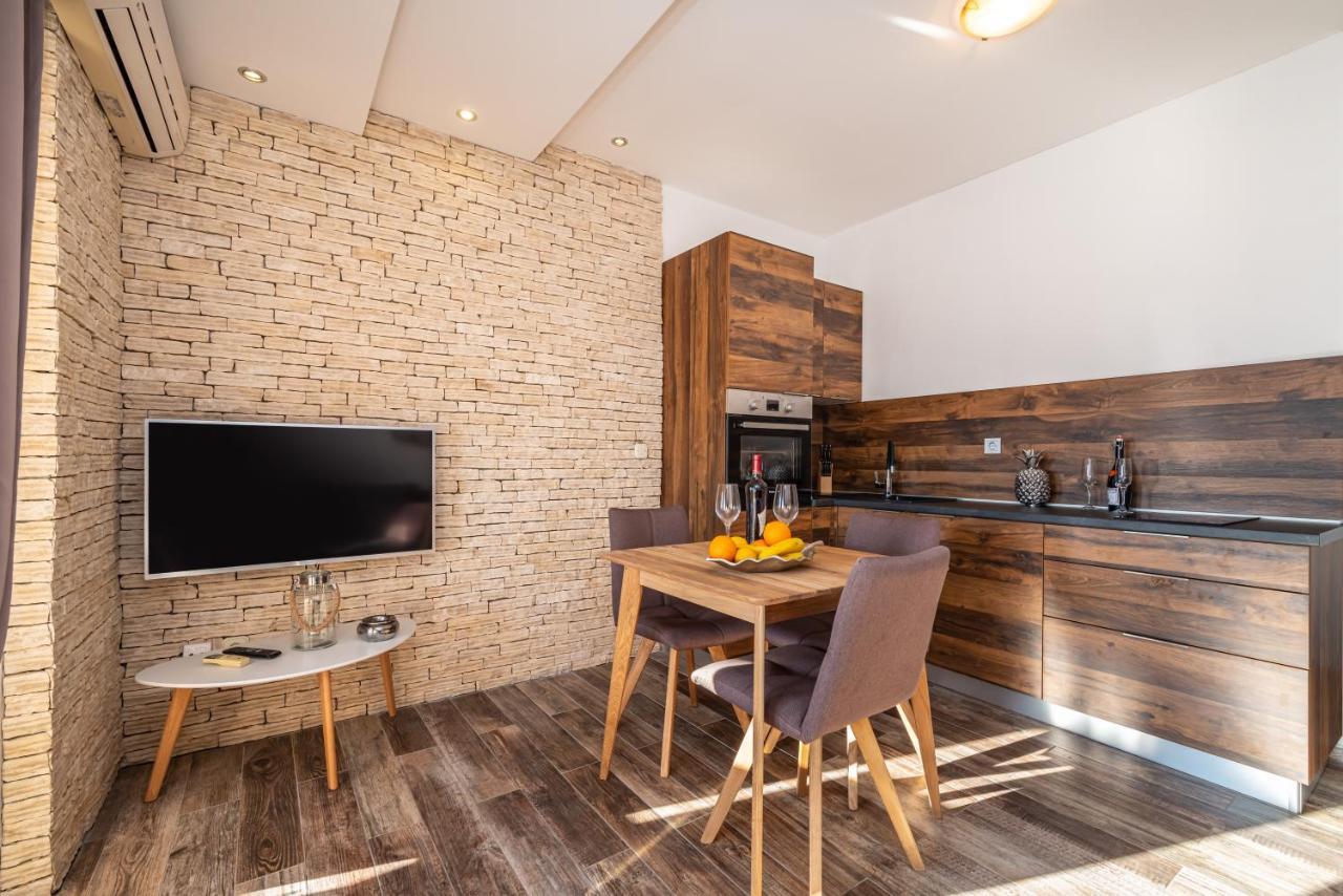 Poseidon Apartmani Bibinje Exterior foto